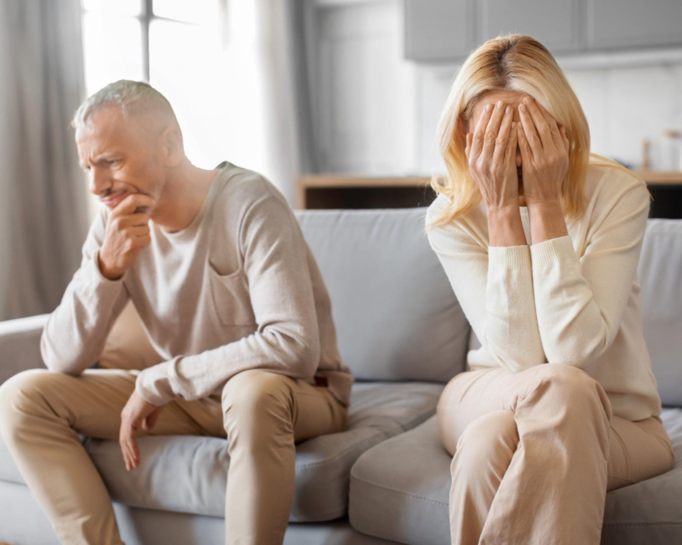 Casal vivendo um período difícil